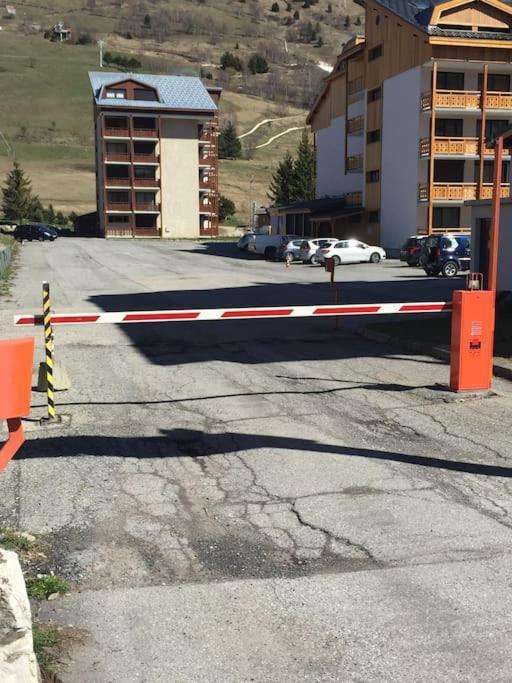 Grand Studio De 36M2 Avec Alcove, Situe Au Centre. Apartment Les Deux Alpes Luaran gambar